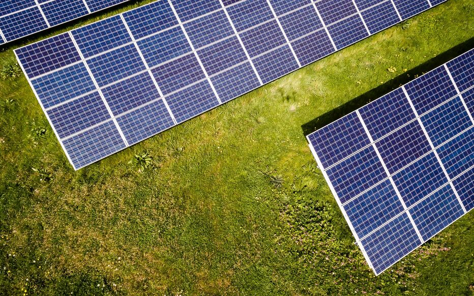 découvrez les avantages des panneaux photovoltaïques pour produire de l'énergie verte et réduire votre facture d'électricité. apprenez comment installer ces solutions écologiques et contribuer à la transition énergétique.
