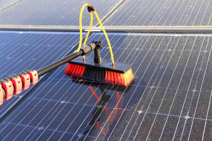 découvrez nos conseils indispensables pour l'entretien des panneaux photovoltaïques afin d'optimiser leur performance et prolonger leur durée de vie. apprenez les meilleures pratiques et les étapes clés pour garantir un fonctionnement efficace de votre installation solaire.