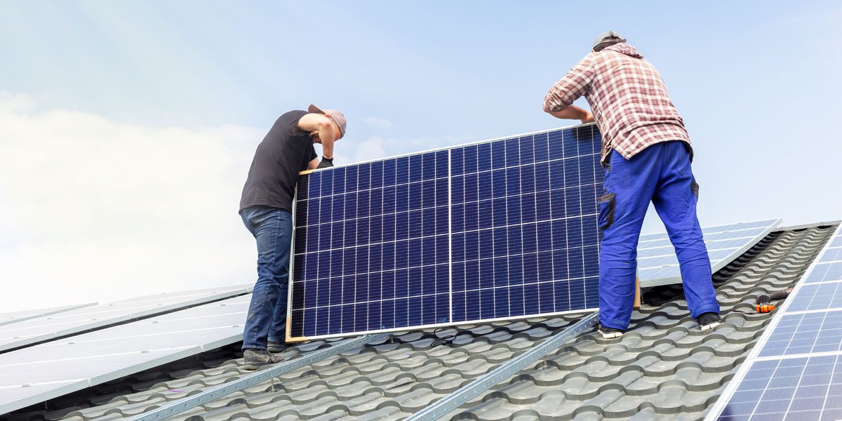 découvrez comment installer des panneaux photovoltaïques chez vous pour profiter d'une énergie propre et renouvelable. apprenez les étapes essentielles, les conseils d'experts et les avantages économiques de cette solution durable.