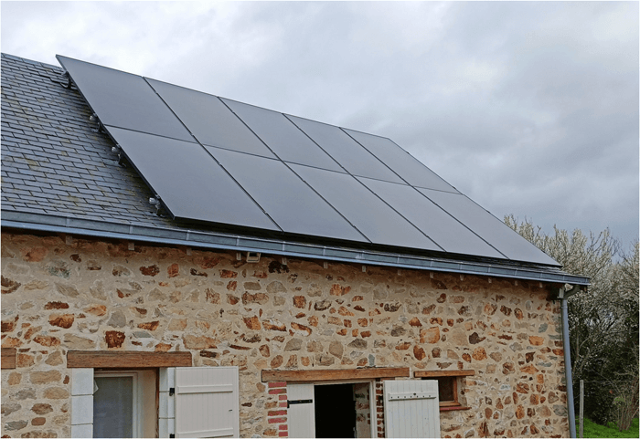 découvrez les avantages de l'investissement dans des panneaux photovoltaïques. profitez d'économies d'énergie, d'incitations fiscales et d'une empreinte carbone réduite. transformez votre toit en source de revenus grâce à une énergie renouvelable durable.