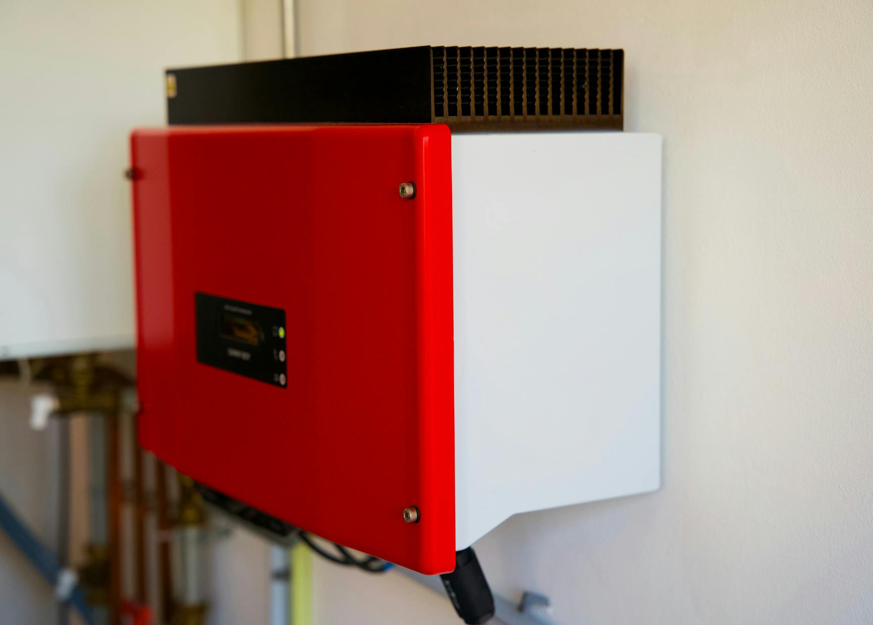 découvrez comment les micro-onduleurs photovoltaïques optimisent la production d'énergie solaire pour votre maison. profitez d'une efficacité accrue, d'une installation simplifiée et d'une surveillance en temps réel de votre système photovoltaïque.