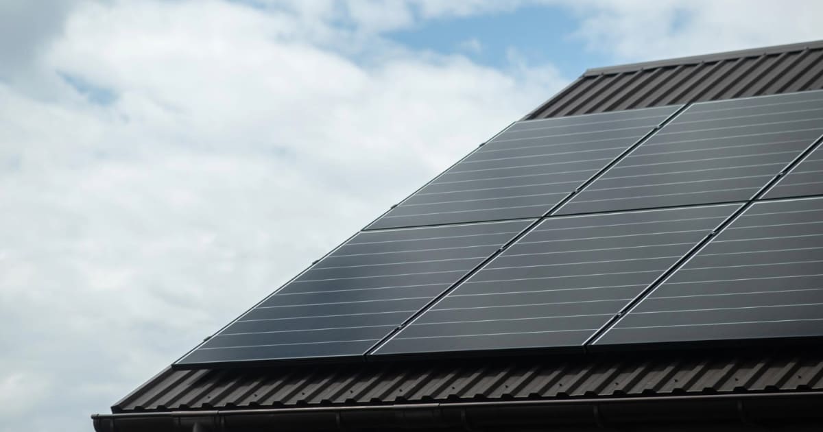 découvrez les avantages des panneaux photovoltaïques pour produire votre propre énergie solaire. économisez sur vos factures d'électricité, réduisez votre empreinte carbone et investissez dans une solution durable et rentable pour votre maison.