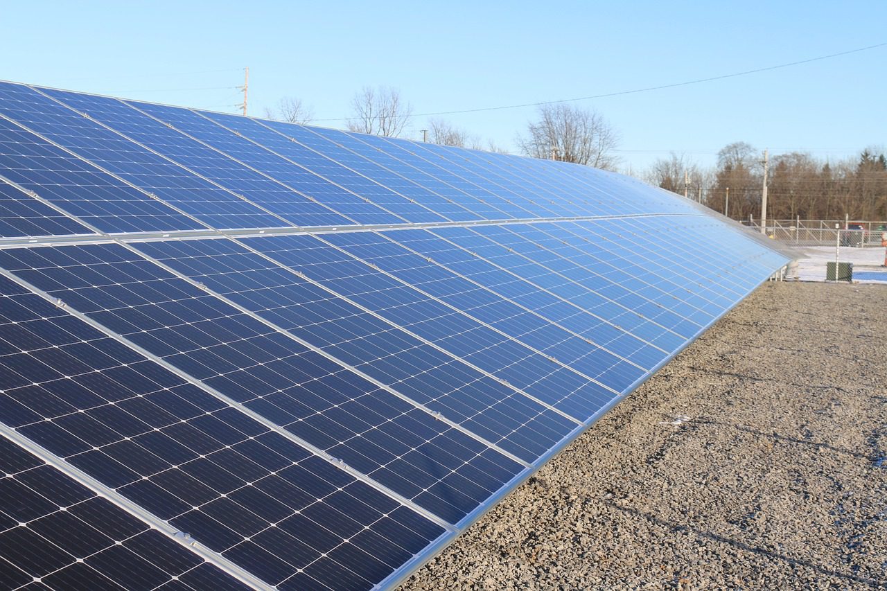 découvrez comment maximiser la rentabilité de votre installation de panneaux photovoltaïques grâce à des conseils pratiques, des études de cas et des informations sur les aides disponibles. optimisez votre investissement tout en contribuant à la transition énergétique.
