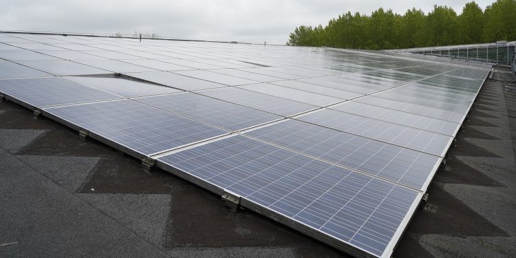 découvrez l'avenir des panneaux photovoltaïques, une solution innovante et durable pour produire de l'énergie renouvelable. explorez les dernières avancées technologiques, les bénéfices environnementaux et les perspectives de marché dans le secteur de l'énergie solaire.