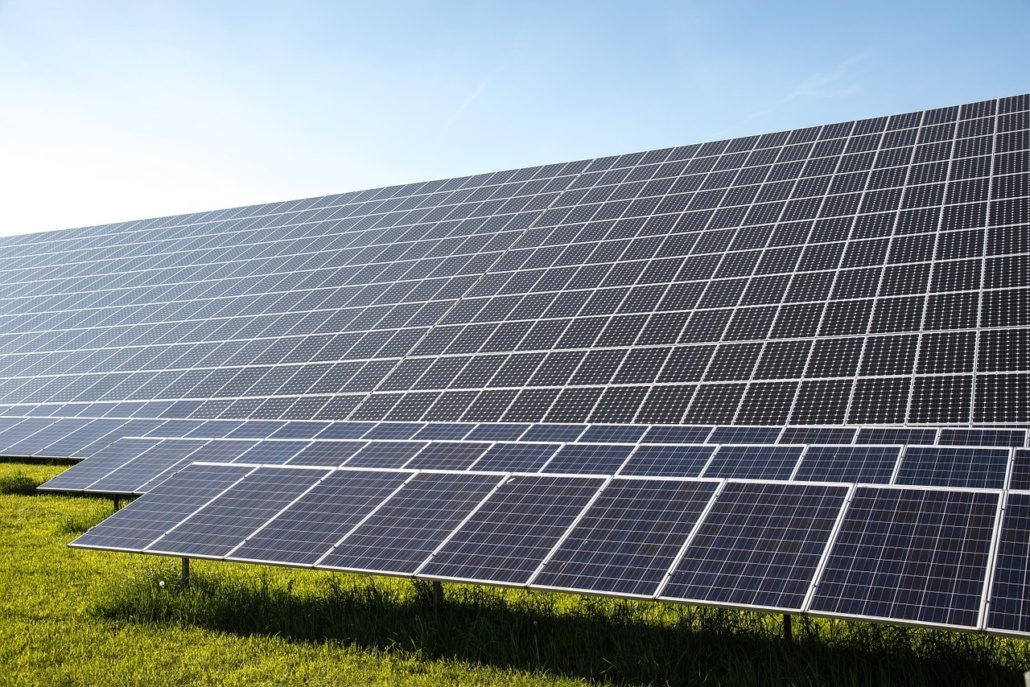 découvrez l'impact environnemental des panneaux photovoltaïques : avantages, inconvénients, et solutions pour une énergie solaire durable. informez-vous sur la durabilité, le recyclage et l'empreinte carbone des systèmes solaires pour faire des choix éclairés pour la planète.