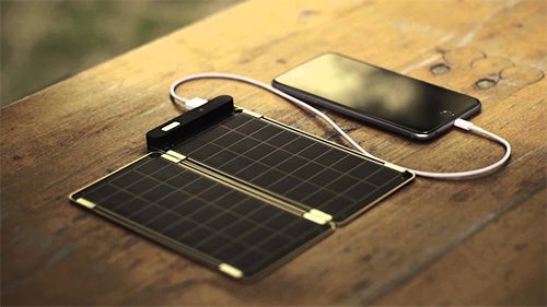 découvrez le chargeur solaire, une solution écologique et efficace pour recharger vos appareils électroniques partout où vous allez. profitez de l’énergie du soleil pour alimenter votre smartphone, tablette ou autres dispositifs, tout en contribuant à la protection de l'environnement.