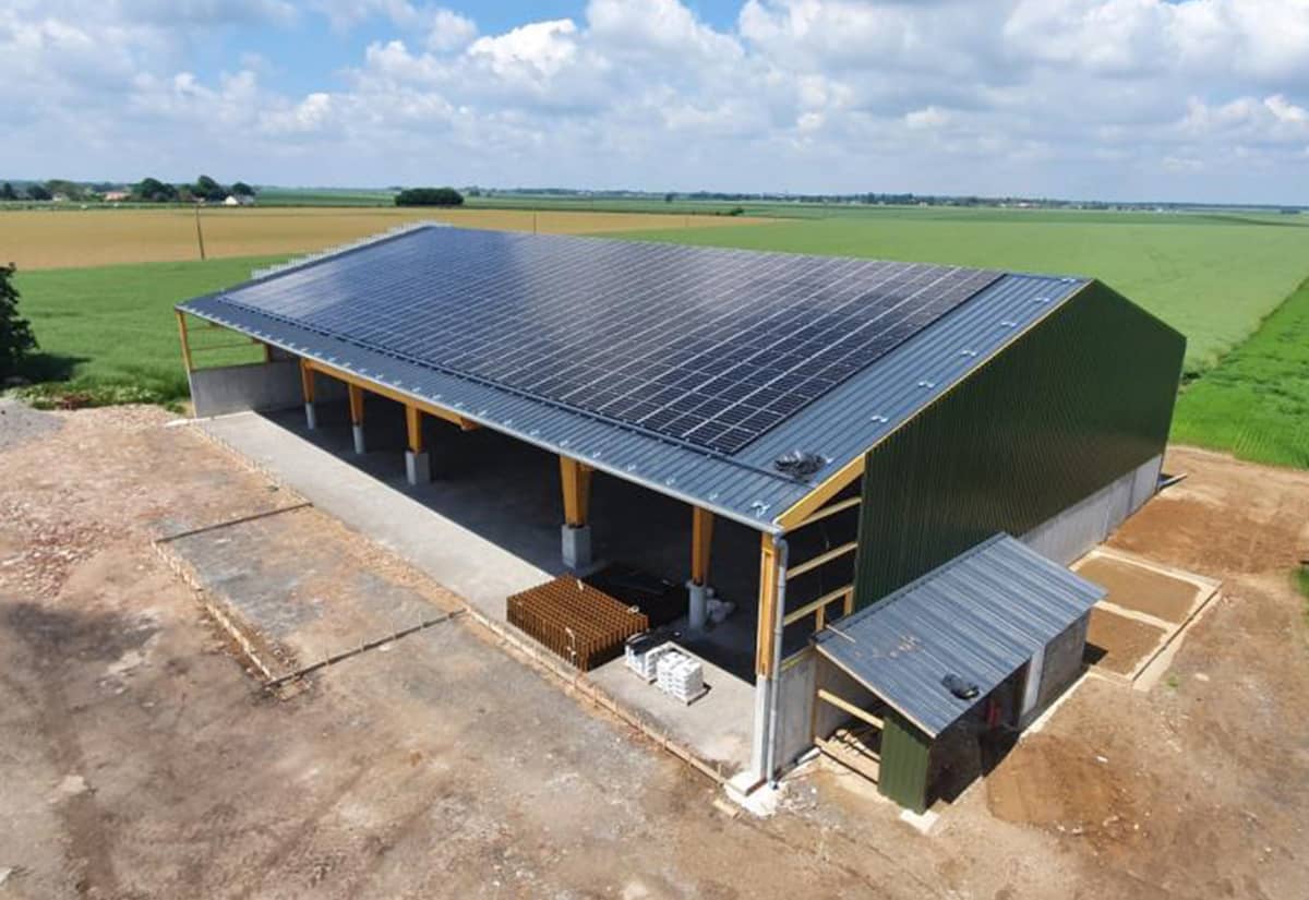 découvrez les différentes aides financières disponibles pour l'installation de panneaux photovoltaïques. maximisez votre investissement et contribuez à une énergie renouvelable tout en profitant des subventions et crédits d'impôt proposés.