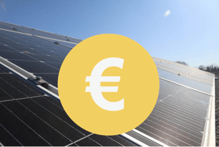 découvrez les différentes aides financières et subventions disponibles pour l'installation de panneaux solaires en france. optimisez votre transition énergétique grâce à nos conseils sur les aides gouvernementales et régionales qui peuvent alléger le coût de votre projet de panneaux solaires.