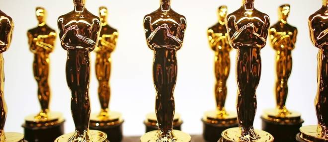 découvrez notre analyse détaillée des prix des oscars : tendances, nominations marquantes et résultats surprenants. plongez dans l'univers des récompenses du cinéma et décodez les enjeux derrière chaque victoire aux academy awards.