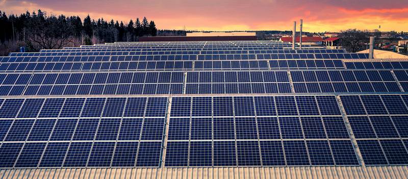 découvrez tout ce qu'il faut savoir sur l'annulation des panneaux photovoltaïques : procédures, conséquences et alternatives pour faire face aux enjeux écologiques et économiques de votre installation.
