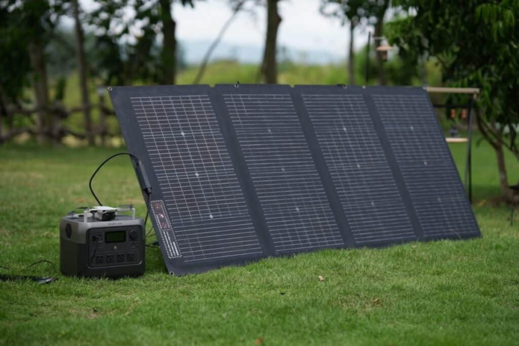 découvrez comment atteindre l'autonomie énergétique grâce aux batteries solaires. apprenez à stocker l'énergie solaire pour réduire vos factures et devenir plus éco-responsable.