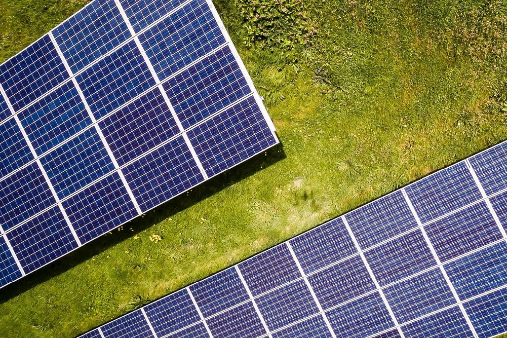 découvrez les avantages des kits solaires : une solution écologique et économique pour produire votre propre énergie, réduire vos factures d'électricité et contribuer à la protection de l'environnement. informez-vous sur les différentes options disponibles et faites le choix durable qui vous convient.