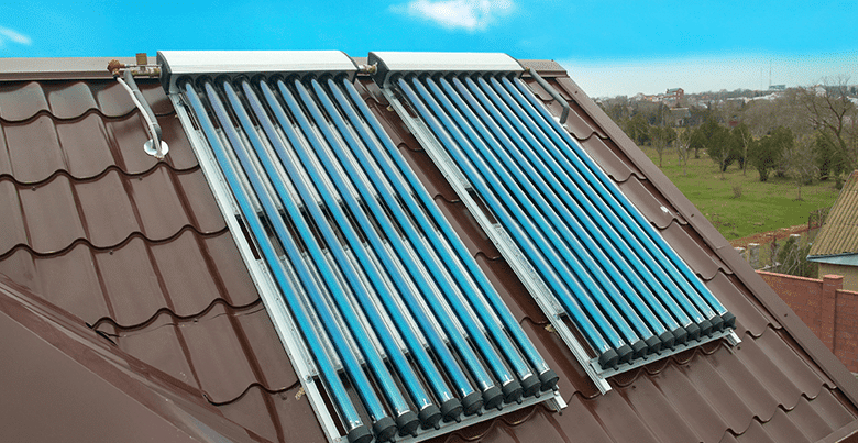 découvrez les nombreux avantages des panneaux solaires thermiques : une solution écologique et économique pour chauffer votre eau, réduire vos factures d'énergie, et participer à la transition énergétique tout en profitant d'une installation durable et low-cost.
