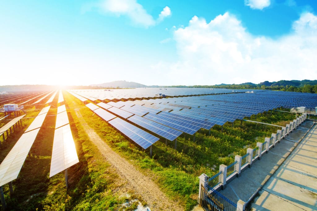 découvrez les nombreux avantages des panneaux solaires en guadeloupe, une solution écologique et économique pour profiter de l'énergie solaire. optimisez votre consommation d'énergie tout en contribuant à la préservation de l'environnement.