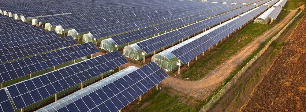 découvrez les avantages des panneaux photovoltaïques pour une énergie durable et économique. apprenez comment cette technologie peut réduire vos factures d'électricité, contribuer à la protection de l'environnement et augmenter la valeur de votre propriété.