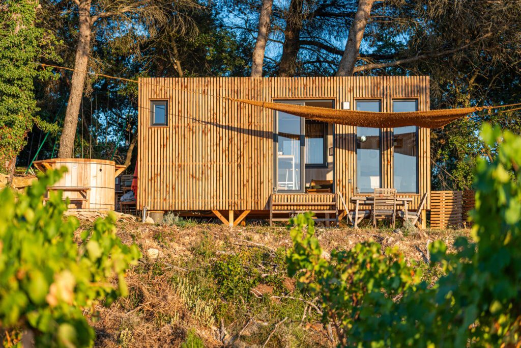 découvrez notre avis sur les panneaux solaires ikea : performance, installation, rapport qualité-prix et témoignages d'utilisateurs. obtenez toutes les informations nécessaires pour faire le bon choix pour une énergie renouvelable accessible et efficace.