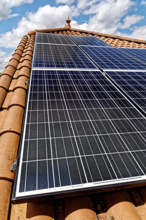 découvrez notre avis complet sur les panneaux photovoltaïques d'edf. analyse des performances, des avantages, des inconvénients et des retours d'expérience pour vous aider à faire le meilleur choix pour votre installation solaire.