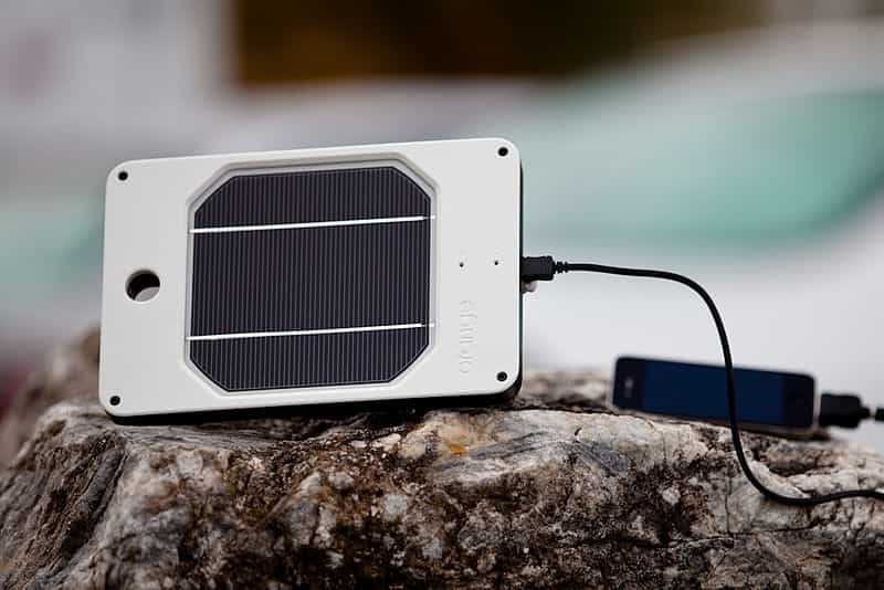 découvrez notre guide complet pour les débutants sur le choix des chargeurs solaires. apprenez à sélectionner le modèle adapté à vos besoins, comparez les options disponibles et maximisez l'efficacité de votre énergie solaire.