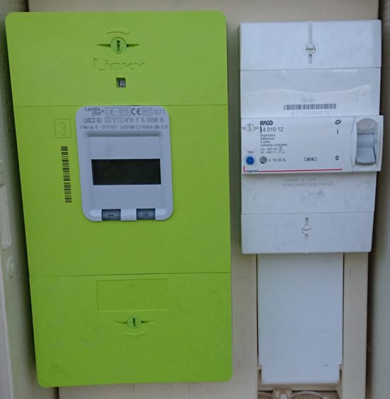 découvrez comment le compteur linky optimise la gestion de votre consommation d'énergie tout en maximisant les bénéfices de votre installation photovoltaïque. informez-vous sur les avantages, le fonctionnement et les synergies entre ces deux technologies pour une transition énergétique réussie.