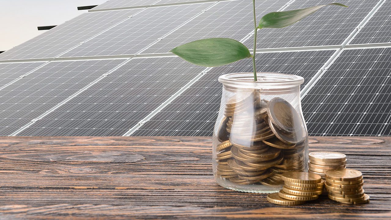 découvrez comment les panneaux solaires peuvent vous aider à réaliser des économies considérables sur vos factures d'énergie. apprenez tout sur l'investissement durable et les bénéfices à long terme des énergies renouvelables.