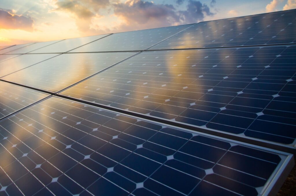 découvrez l'importance de l'entretien des panneaux photovoltaïques pour maximiser leur performance et prolonger leur durée de vie. nos conseils et astuces vous aideront à maintenir votre installation en parfait état et à optimiser votre production d'énergie renouvelable.