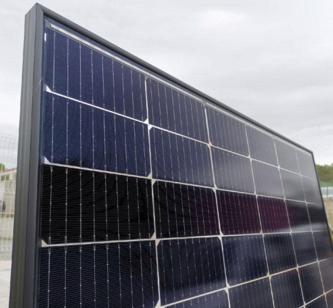 découvrez comment eurener se distingue de la concurrence dans le domaine de l'énergie solaire. analysez les avantages, les innovations et les solutions uniques qu'offre eurener par rapport aux autres acteurs du marché pour un choix éclairé en matière d'énergie renouvelable.