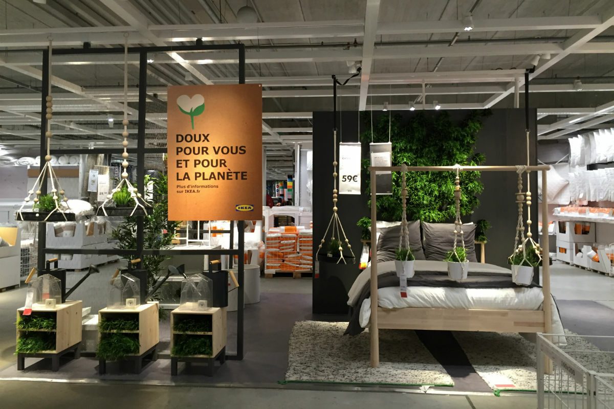 découvrez comment ikea intègre l'innovation durable dans ses projets avec des panneaux photovoltaïques, offrant des solutions énergétiques renouvelables qui allient écologie et économie pour un avenir plus vert.
