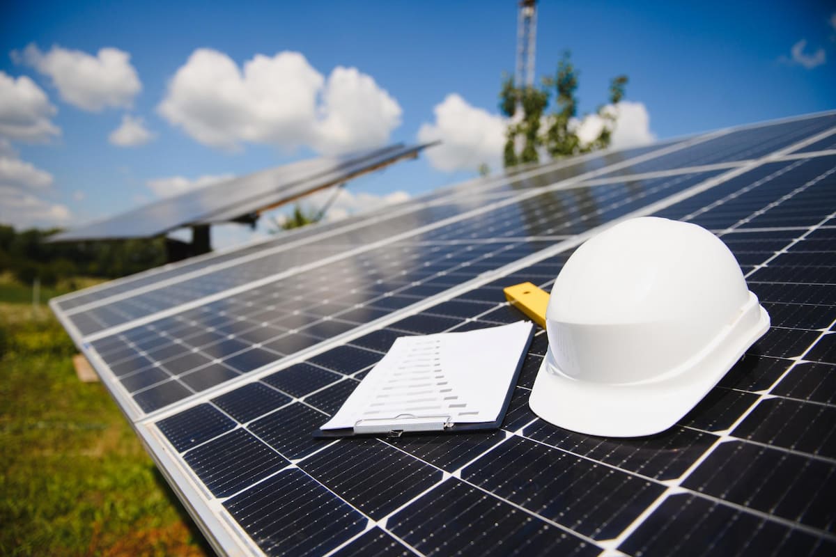 découvrez comment installer des panneaux photovoltaïques chez vous pour profiter d'énergie solaire gratuite et réduire votre facture d'électricité. nos conseils et étapes simples vous guideront vers une installation réussie et durable.