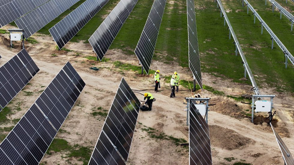 découvrez les avantages d'investir dans l'énergie solaire. profitez d'une source d'énergie renouvelable, réduisez vos factures d'électricité et contribuez à la protection de l'environnement. explorez les différentes options d'investissement et rejoignez la révolution verte dès aujourd'hui!