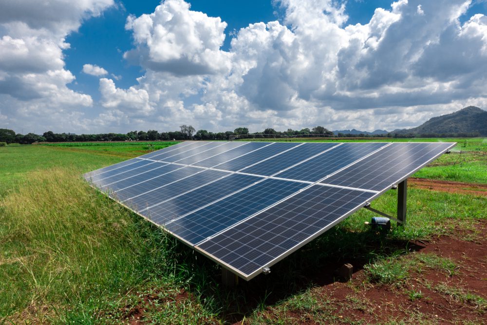 découvrez comment investir dans des panneaux photovoltaïques pour réduire vos factures d'électricité tout en préservant l'environnement. informez-vous sur les avantages fiscaux, les aides financières disponibles et les meilleures pratiques pour maximiser votre retour sur investissement.