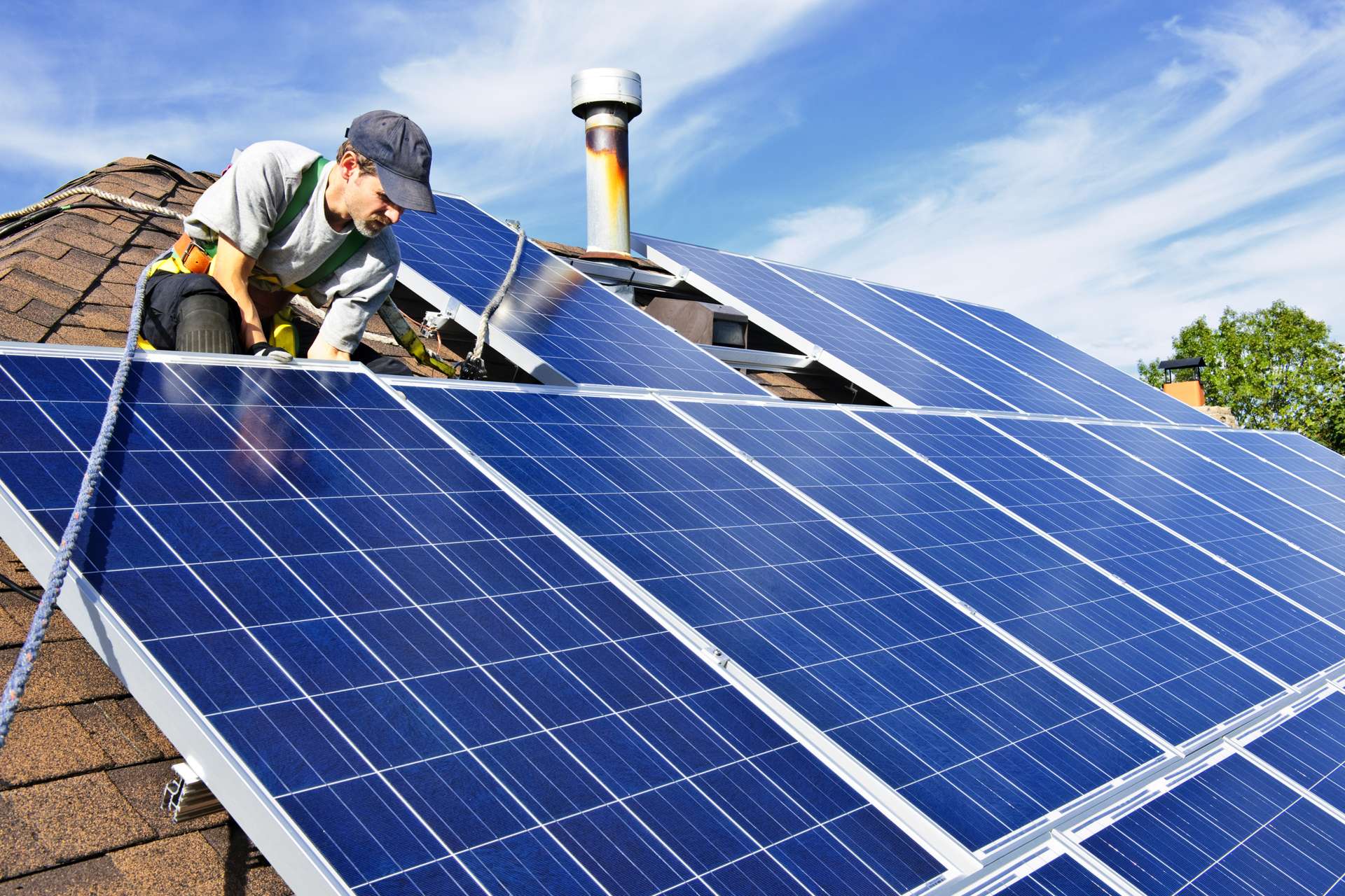 découvrez notre kit solaire éco-responsable, conçu pour allier performance et respect de l'environnement. idéal pour réduire votre empreinte carbone tout en bénéficiant d'énergie renouvelable à domicile.