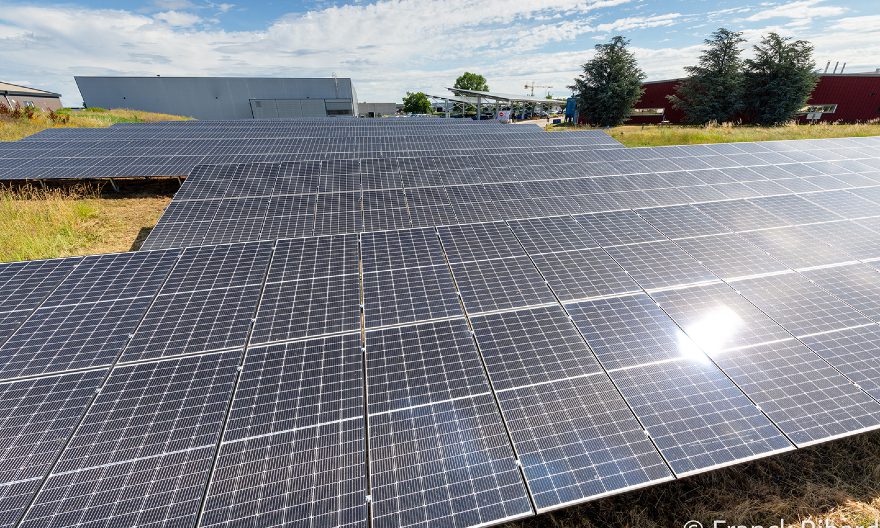 découvrez comment maximiser l'énergie de votre système solaire avec des onduleurs performants. optimisez la production d'électricité de vos panneaux solaires pour une efficacité maximale et des économies d'énergie durables.