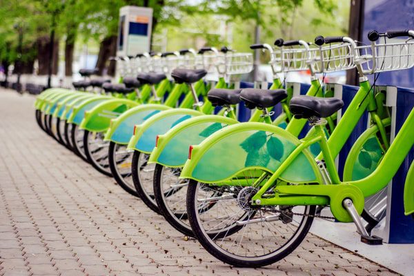 découvrez les solutions de mobilité écologique pour un avenir durable. explorez nos conseils et astuces pour réduire votre empreinte carbone tout en vous déplaçant de manière efficace et respectueuse de l'environnement.