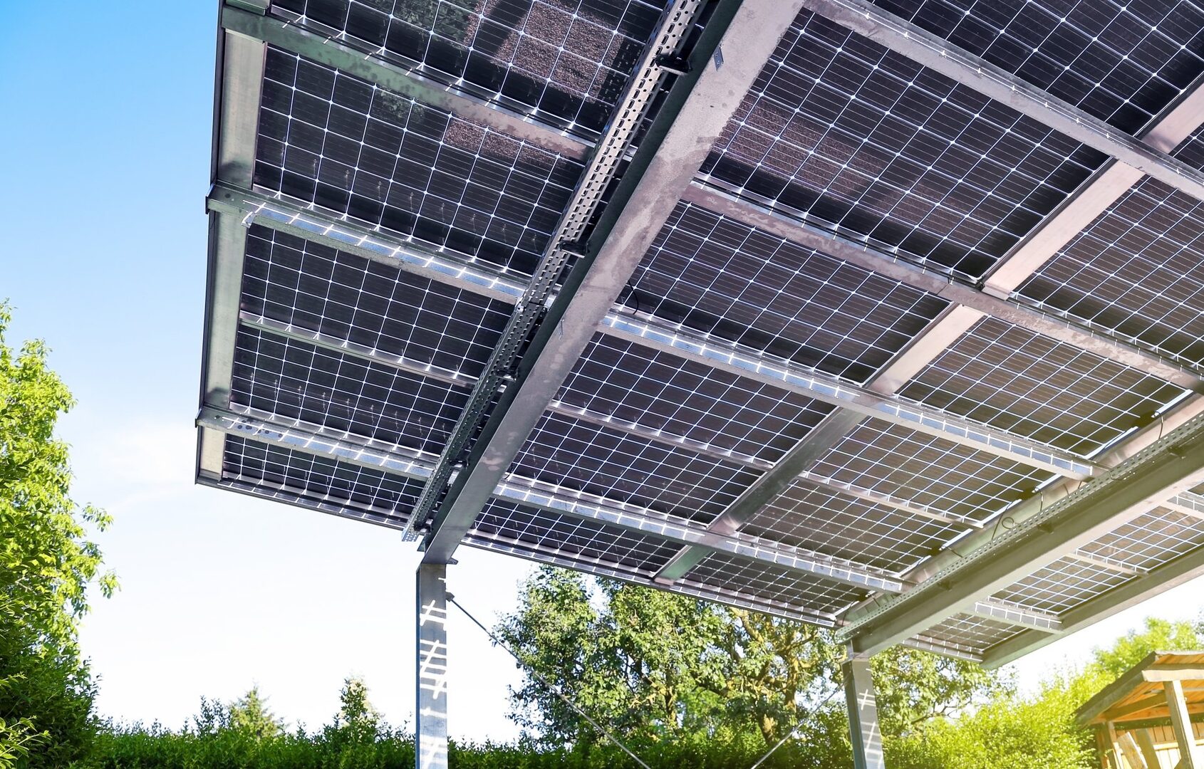 découvrez les meilleures stratégies pour optimiser l'efficacité de vos panneaux photovoltaïques. augmentez la production d'énergie solaire et réduisez vos coûts grâce à des conseils pratiques et des solutions adaptées.