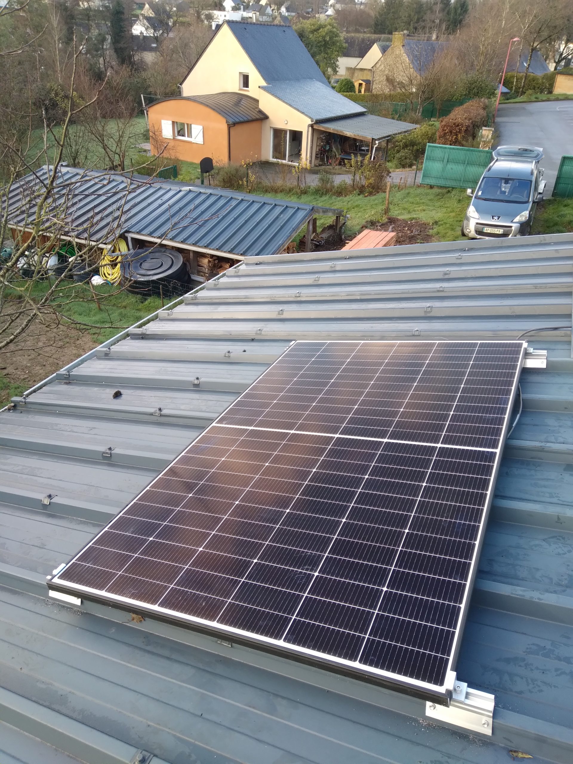 découvrez notre guide complet sur les panneaux photovoltaïques pour l'autoconsommation. obtenez des avis d'experts et des témoignages d'utilisateurs pour vous aider à faire le meilleur choix et optimiser votre production d'énergie renouvelable.