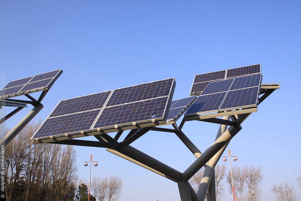 découvrez les meilleures solutions de panneaux solaires à narbonne. profitez d'une énergie renouvelable, réduisez vos factures d'électricité et contribuez à la protection de l'environnement grâce à nos offres adaptées à vos besoins.