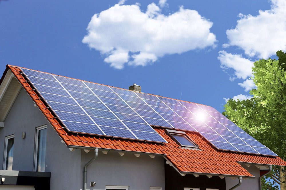 découvrez les avantages des panneaux photovoltaïques pour votre maison : une source d'énergie renouvelable, des économies sur vos factures d'électricité et un geste pour la planète. informez-vous sur l'installation, les subventions disponibles et comment optimiser votre consommation d'énergie grâce à cette technologie écologique.