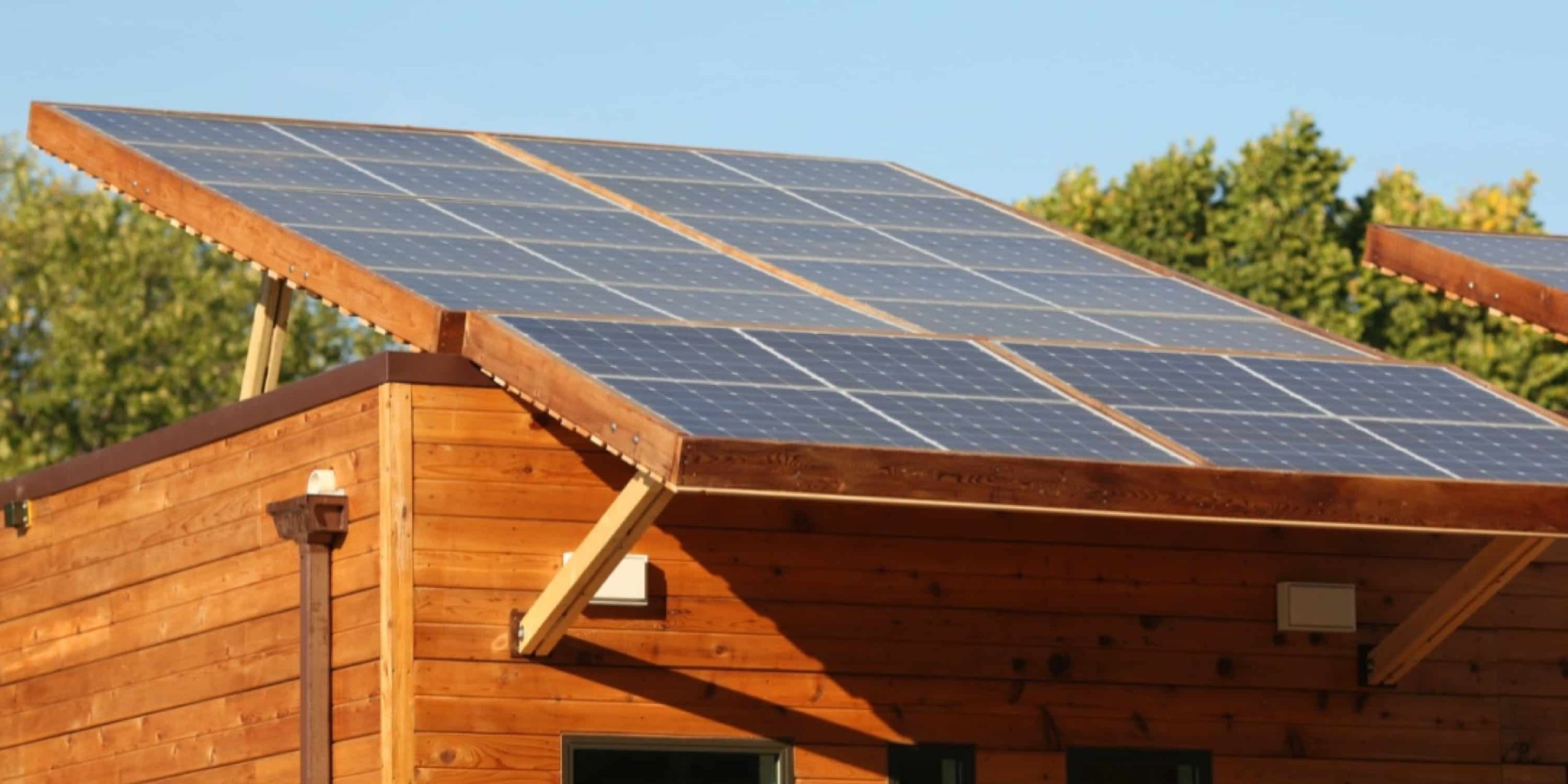 découvrez les panneaux photovoltaïques amorphes, une solution innovante et écologique pour produire de l'énergie renouvelable. leur flexibilité et leur efficacité en conditions de faible luminosité en font un choix idéal pour divers types d'installations. apprenez comment ces panneaux peuvent réduire votre empreinte carbone tout en générant des économies sur vos factures d'électricité.