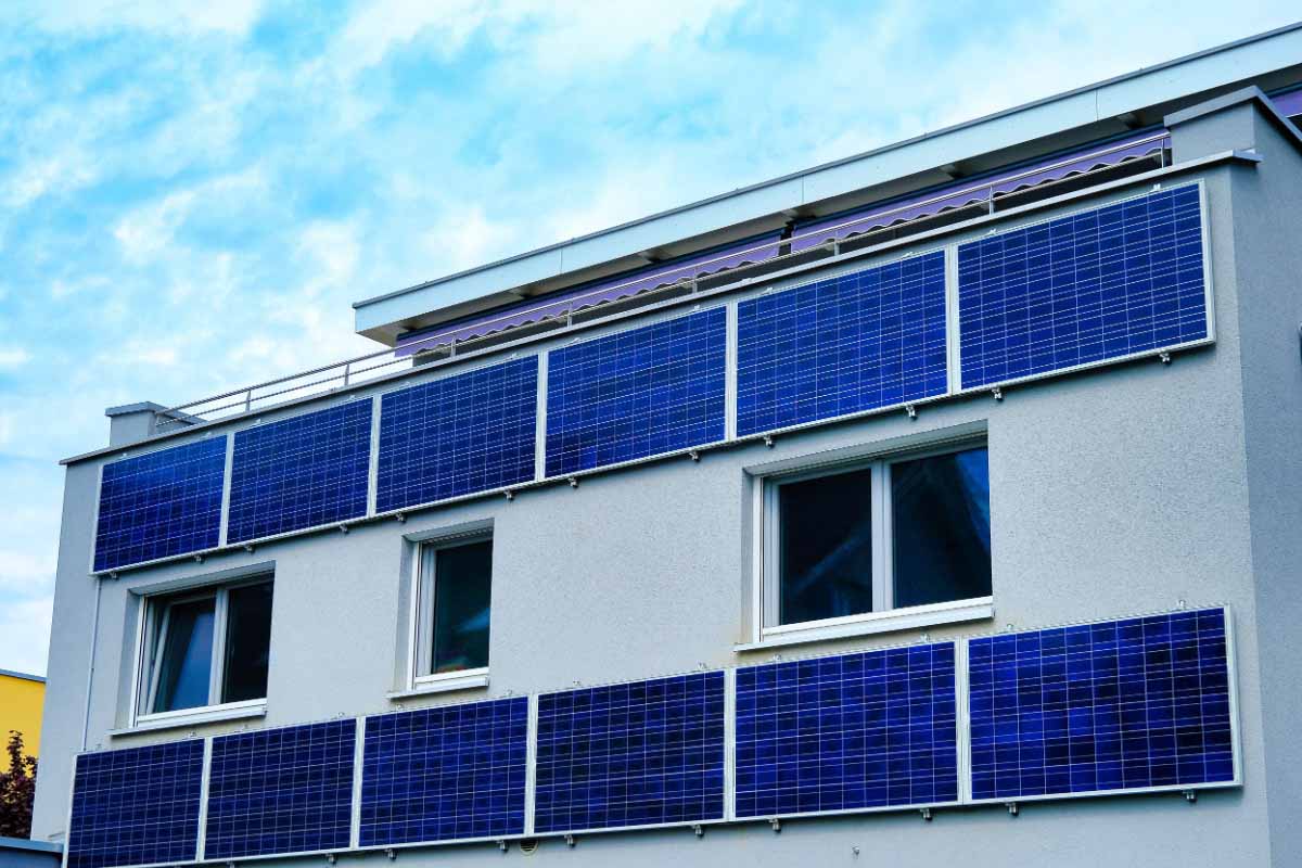 explorez l'harmonie entre panneaux photovoltaïques et architecture durable. découvrez comment intégrer des solutions énergétiques renouvelables dans vos projets architecturaux pour un avenir plus vert et esthétique.