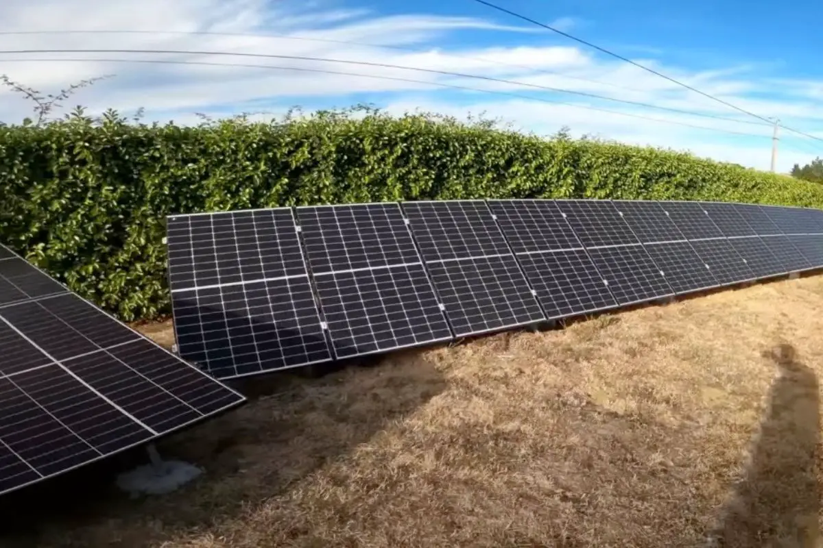 découvrez comment les panneaux photovoltaïques peuvent devenir une source de revenus durables et rentables pour votre habitation. optimisez votre investissement énergétique tout en participant à la transition écologique.