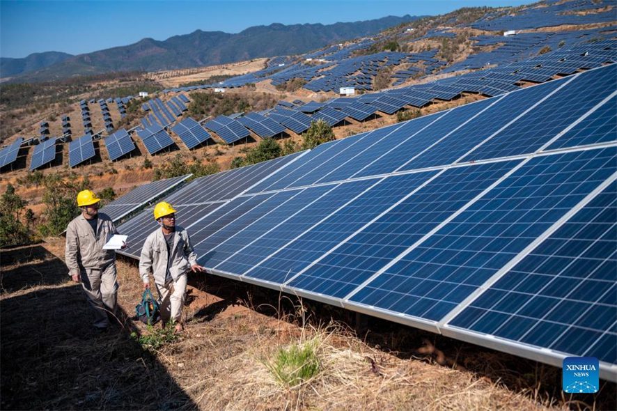 découvrez comment les panneaux solaires chinois contribuent à une énergie verte durable. optimisez votre espace et réduisez votre empreinte carbone grâce à ces solutions énergétiques performantes et accessibles.
