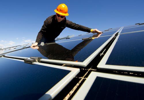 découvrez les panneaux solaires hybrides, la solution idéale pour maximiser votre production d'énergie tout en réduisant votre empreinte carbone. alliant énergie solaire photovoltaïque et thermique, ces panneaux innovants vous permettent de bénéficier d'une efficacité énergétique accrue. optez pour une source d'énergie durable et performante pour votre habitation ou votre entreprise.