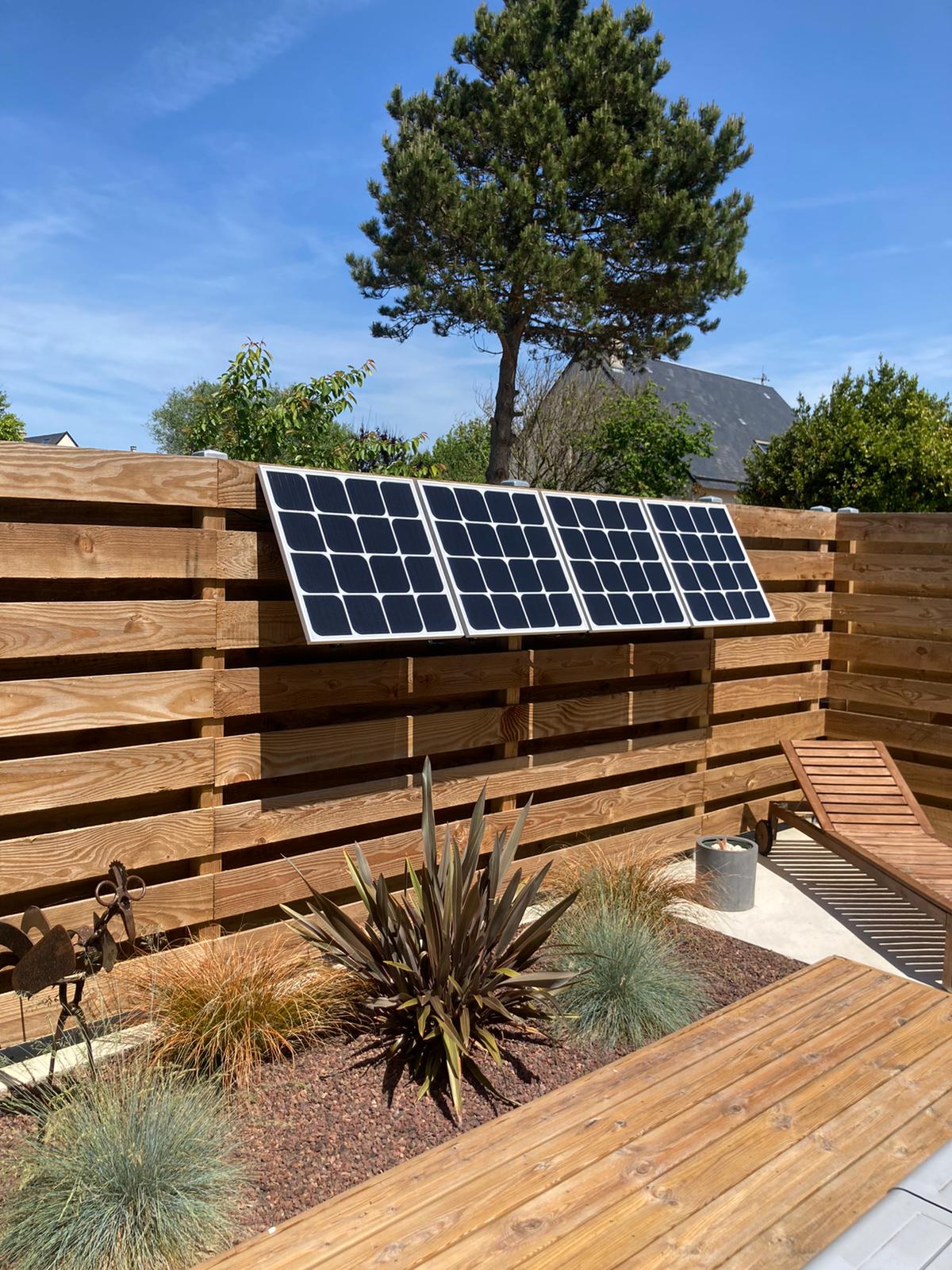 découvrez comment intégrer des panneaux solaires dans votre jardin pour maximiser l'efficacité énergétique de votre maison. apprenez les avantages, les options disponibles et les conseils d'installation pour profiter d'une énergie renouvelable tout en embellissant votre espace extérieur.