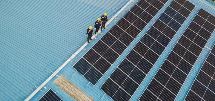 découvrez les panneaux solaires keroman, une solution écologique et économique pour produire votre propre énergie renouvelable. optimisez votre consommation d'électricité tout en contribuant à la protection de l'environnement grâce à des technologies innovantes et performantes.