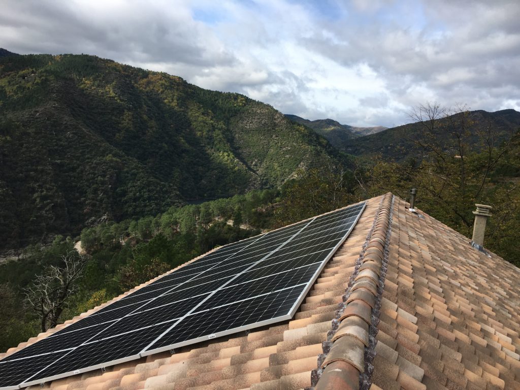découvrez comment les panneaux solaires municipaux transforment les villes en leaders de la durabilité. informez-vous sur les avantages environnementaux, les économies d'énergie et les initiatives locales visant à promouvoir l'énergie renouvelable dans votre communauté.