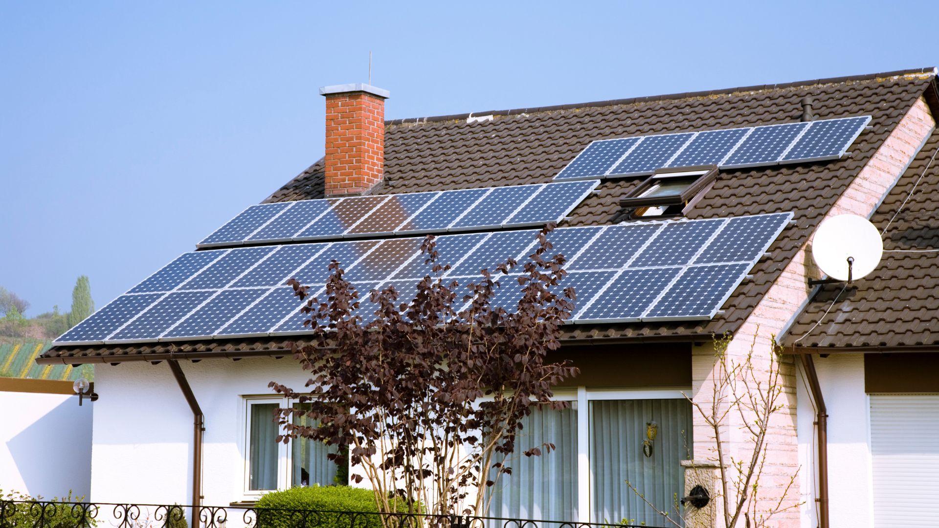 découvrez comment les panneaux solaires rentables peuvent réduire vos factures d'énergie tout en préservant l'environnement. investissez dans une solution durable et économique pour votre maison dès aujourd'hui!