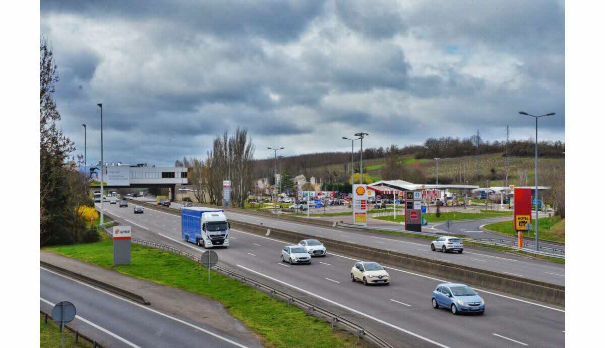 découvrez les panneaux solaires à saint-albain : une solution écologique et économique pour produire votre propre électricité. informez-vous sur les avantages, les installations disponibles et comment réduire votre empreinte carbone tout en réalisant des économies sur vos factures d'énergie.