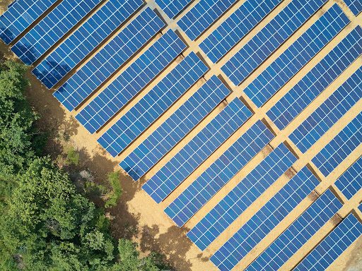 découvrez le monde du photovoltaïque : une solution écologique et économique pour produire votre propre électricité à partir de l'énergie solaire. informez-vous sur les avantages, les installations, et les technologies disponibles pour optimiser votre consommation énergétique.