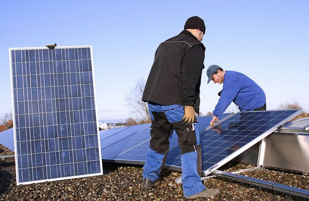 découvrez les tarifs d'installation de panneaux solaires sur toit plat et optimisez votre consommation énergétique. informez-vous sur les avantages, les aides disponibles et les étapes de l'installation pour un projet réussi.