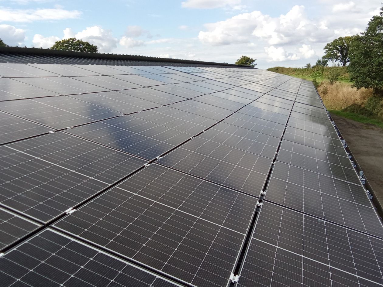 découvrez quénéa, votre expert en panneaux photovoltaïques à poullaouen. profitez des énergies renouvelables pour réduire vos factures d'électricité et préserver l'environnement. contactez-nous pour une installation sur mesure et des conseils professionnels.